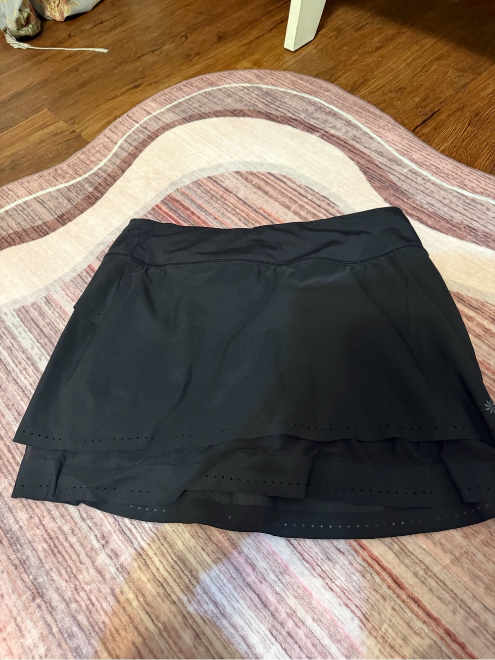 Women’s Athleta black skirt with mesh